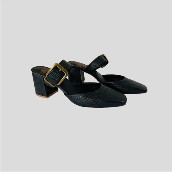 NEW! CHARLOTTE STONE NEW GINA
BLACK HEELS SIZE 9 - Picture 5 of 16